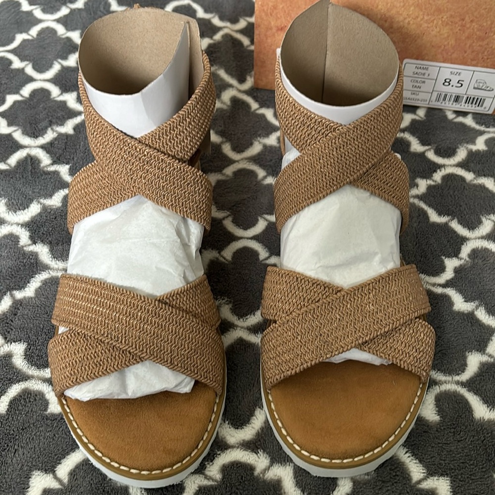 New Gypsy Jazz Tan Sandal